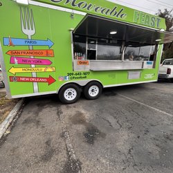 Big green food truck