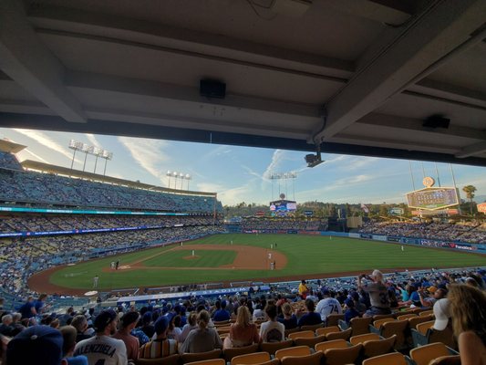 DODGER STADIUM LOGE TERRACE - 116 Photos & 12 Reviews - 1000 Vin Scully