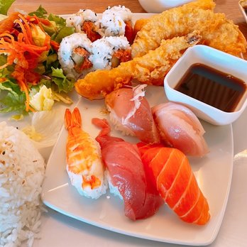 Ozen - Classic Kitchen (main with 2 sides) Sushi(5pcs) plus Spicy Tuna Roll and Mixed Tempura - Ramen Near Me - Rancho Cucamonga, California Ozen - Classic Kitchen (main with 2 sides) Sushi(5pcs) plus Spicy Tuna Roll and Mixed Tempura - Ramen Near Me - Rancho Cucamonga, California