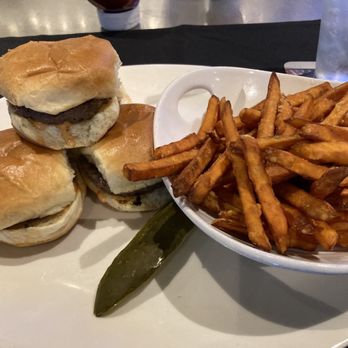 Yard House - Classic Sliders & Sweet Potato Fries - New American Near Me - Irvine, California Yard House - Classic Sliders & Sweet Potato Fries - New American Near Me - Irvine, California