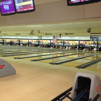 Laraway Lanes - a bowling alley with bowling lanes - Bowling Near Me - New Lenox, Illinois