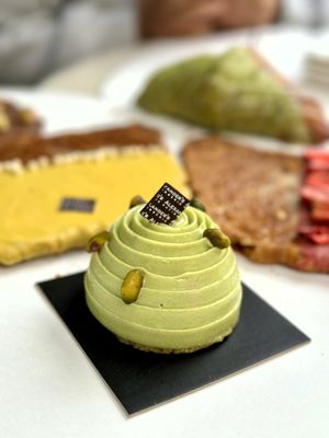 Alexander's Patisserie by null