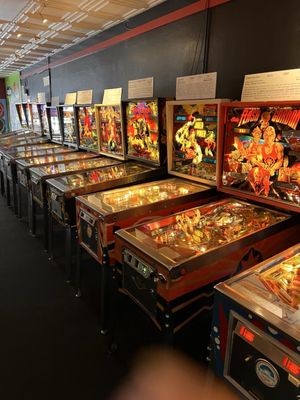 Pacific Pinball Museum by null