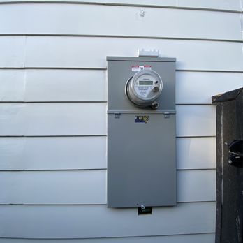 HL Voltage - Unit 1 200A new electrical panel - Electricians Near Me - Palos Verdes Estates, California HL Voltage - Unit 1 200A new electrical panel - Electricians Near Me - Palos Verdes Estates, California