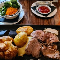 The Sportsman Inn - Beef roast