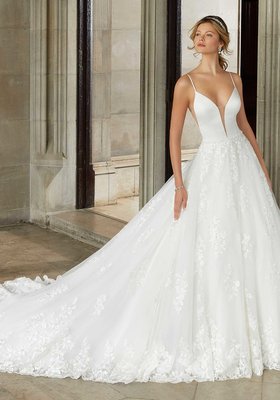 Angela's Bridal by null
