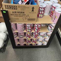 99 Cent Discount - Tin box for 3$