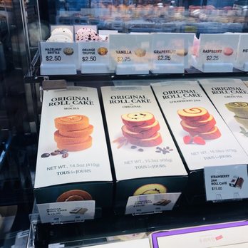 Tous Les Jours - Roll Cake - Bakeries Near Me - Arcadia, California Tous Les Jours - Roll Cake - Bakeries Near Me - Arcadia, California