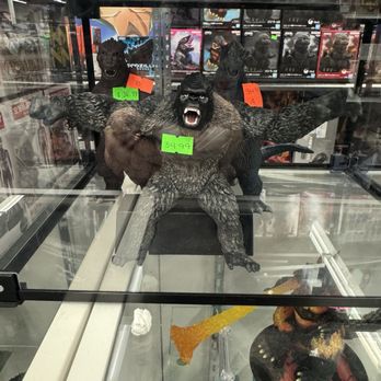 Kpoppin USA - King Kong - Books, Mags, Music & Video Near Me - Orlando, Florida Kpoppin USA - King Kong - Books, Mags, Music & Video Near Me - Orlando, Florida