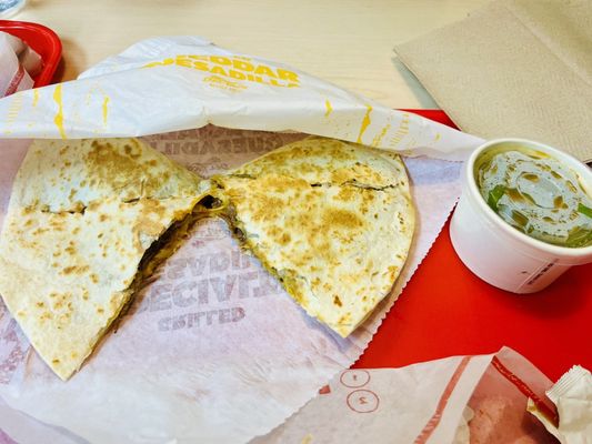 Del Taco by null