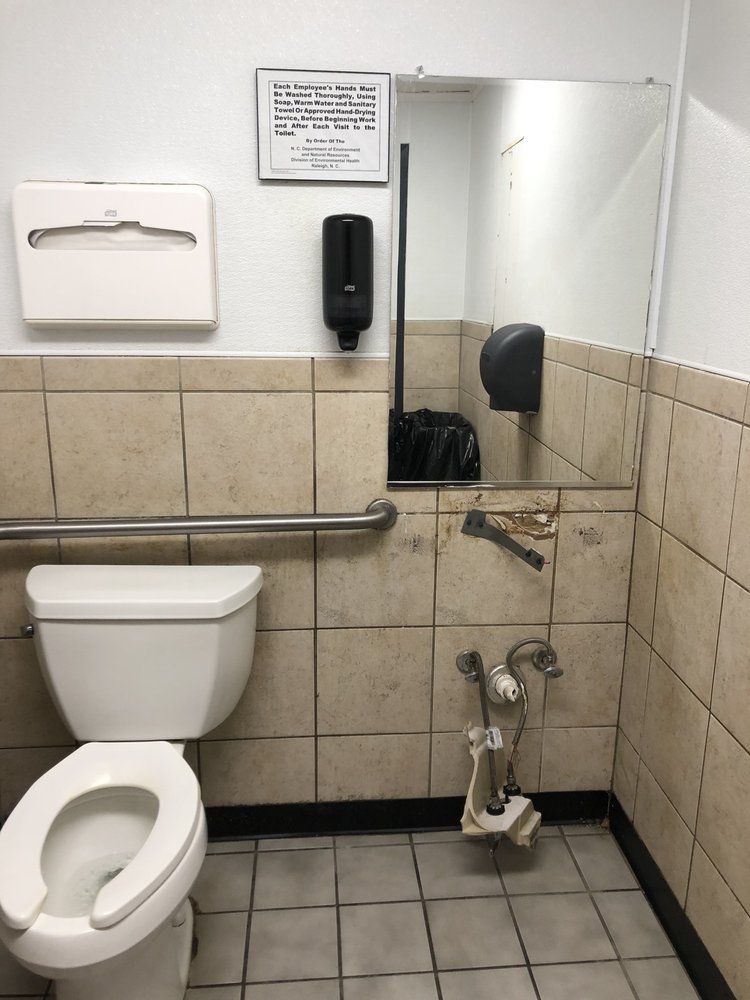 QUALITY MART 2 Updated August 2024 1126 Mebane Oaks Rd, Mebane