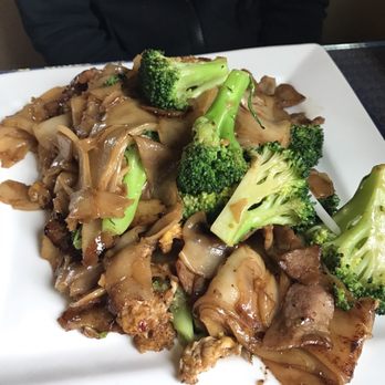 Thai Cuisine II - Pad See Ew - Thai Near Me - Merced, California