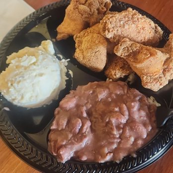 Darrow's New Orleans Grill - Chicken wings, red beans and rice with tater salad - Cajun/Creole Near Me - Carson, California