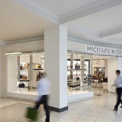 The Fashion Mall at Keystone