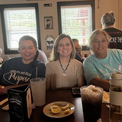 Kingdom Life Church - Women's Conference- went to get lunch