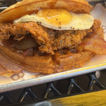 Bruxie - Chicken waffle - Sandwiches Near Me - Orange, California