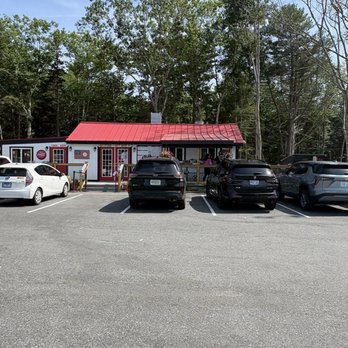 Bar Harbor Lobster Pound - Excellent Location - Seafood Near Me - Bar Harbor, Maine