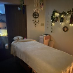 Rachel’s Massage Therapy - Experience complete relaxation and tranquility!