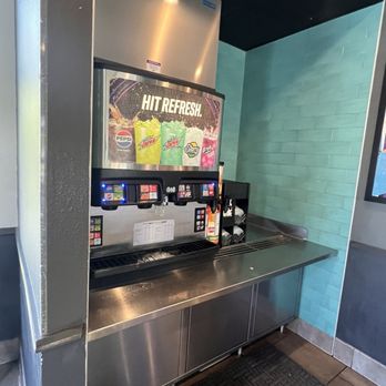 Taco Bell - Fast Food Near Me - Windsor, California
