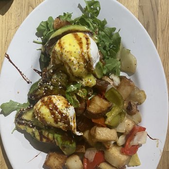 Green Eggs Cafe - Eggs Benedict - Breakfast & Brunch Near Me - Philadelphia, Pennsylvania