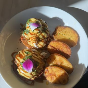 GIWA - Korean Palace Patty Benedict - Breakfast & Brunch Near Me - Santa Clara, California GIWA - Korean Palace Patty Benedict - Breakfast & Brunch Near Me - Santa Clara, California