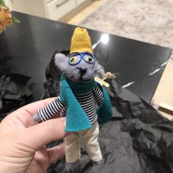 Hook - Cutest Christmas ornament!