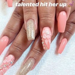 Rose Nails