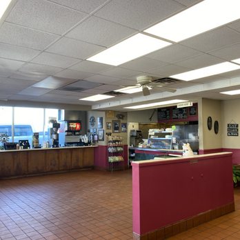 BBQ Country - Counter - Barbeque Near Me - Warrenton, Virginia BBQ Country - Counter - Barbeque Near Me - Warrenton, Virginia