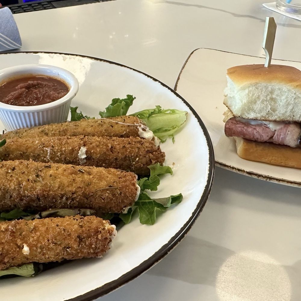 The View at Colony West - Mozzarella sticks and Pastrami sliders- Happy Hour specials - Venues & Event Spaces Near Me - Tamarac, Florida The View at Colony West - Mozzarella sticks and Pastrami sliders- Happy Hour specials - Venues & Event Spaces Near Me - Tamarac, Florida
