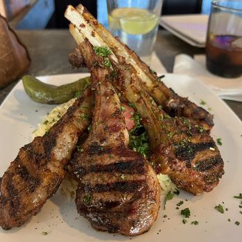 The Diplomat Eatery and Tavern - Mediterranean Near Me - Monrovia, California