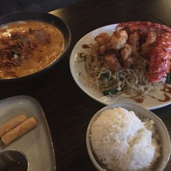 Lamaii - Henderson - Panaang with Crispy Duck, Garlic Noodles with Lobster, Taro Crispy Rolls - Thai Near Me - Henderson, Nevada