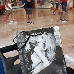 Guess - after shopping