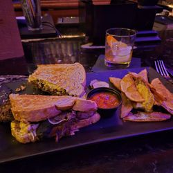Baxter’s 1892 - Short rib brisket reuben