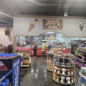El Morelia Supermercado - Mexican Near Me - Bridgeton, Missouri