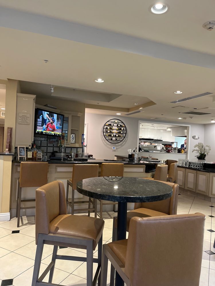 Bistro 39 Restaurant and Bar