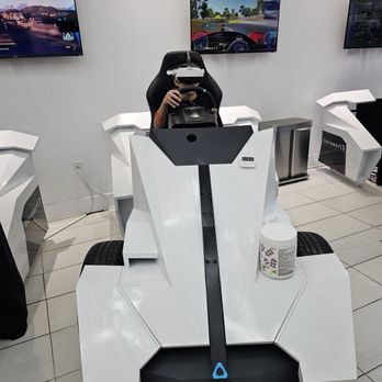 OdysseyVR Hawaii - Car racing at Odyssey VR in Waikiki. - Virtual Reality Centers Near Me - Urban Honolulu, Hawaii OdysseyVR Hawaii - Car racing at Odyssey VR in Waikiki. - Virtual Reality Centers Near Me - Urban Honolulu, Hawaii