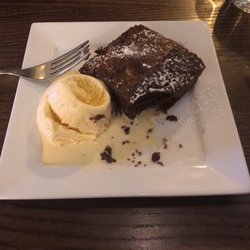 Who'd Have Thought It Inn - I didn't think to take photos of the steak main, but this is dessert and it's gorgeous!!