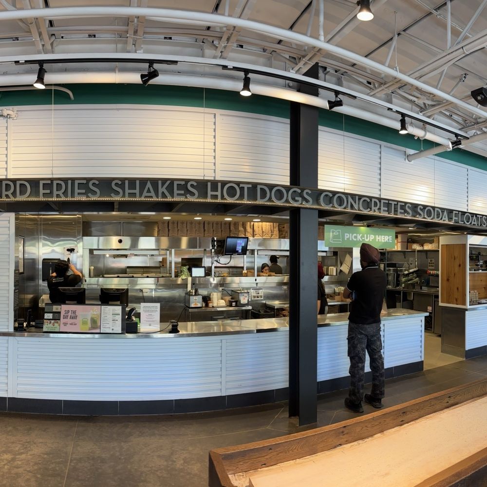 Shake Shack Ice Blocks - Inside - Burgers Near Me - Sacramento, California