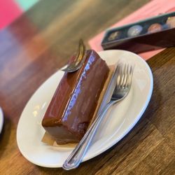 Bouchėe Confections - Chocolate, chocolate, chocolate