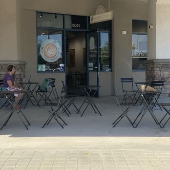 Laidrey Coffee Roasters - Outside patio - Coffee Roasteries Near Me - Agoura Hills, California