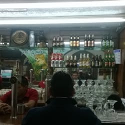 Cervecería Salón Portales - La barra