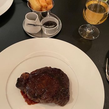 Dinner by Heston Blumenthal - British Near Me - London, XGL