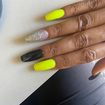 TLA Nails - (after getting them fixed at another shop) The black nails are to cover up the really bad paint job - Nail Salons Near Me - Kent, Washington
