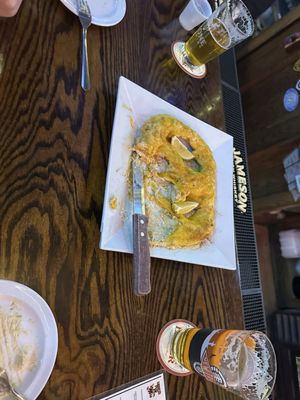 Looney's Pub by null