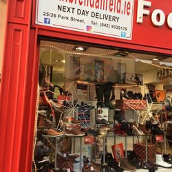 Brendan Reid Footware & Sportswear - They do online too