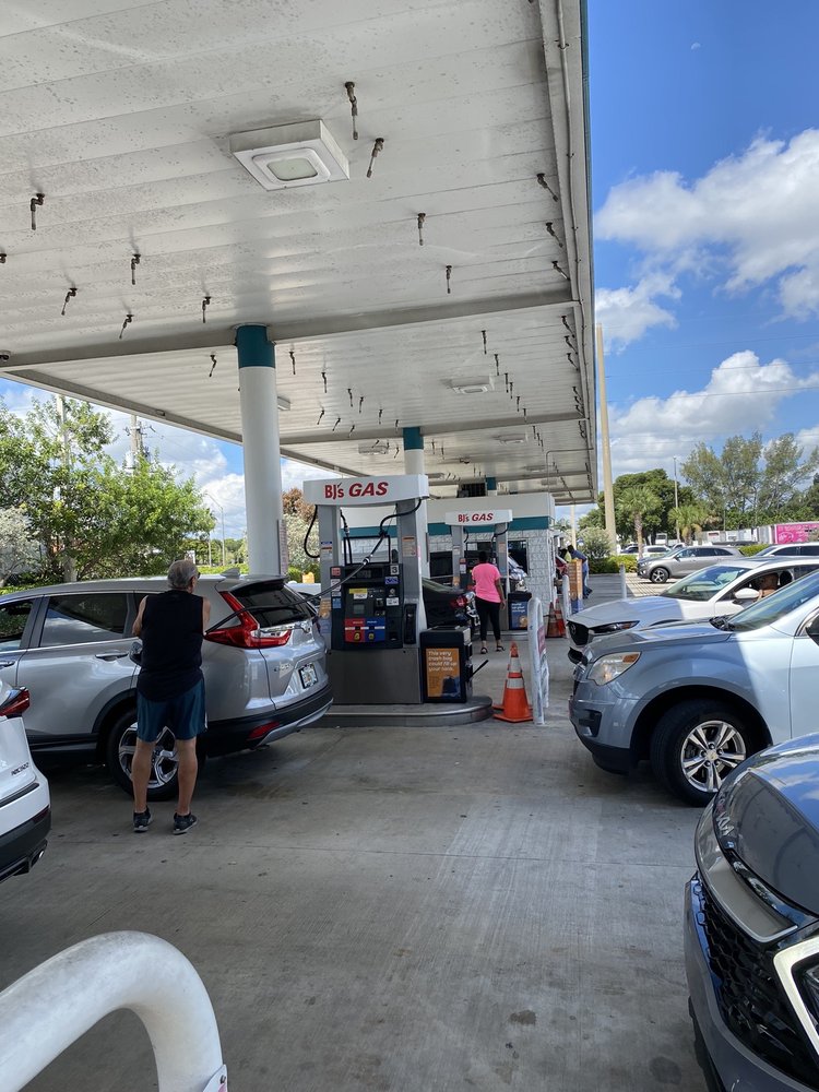 BJ’S GAS Updated September 2024 11 Photos & 12 Reviews 891 W