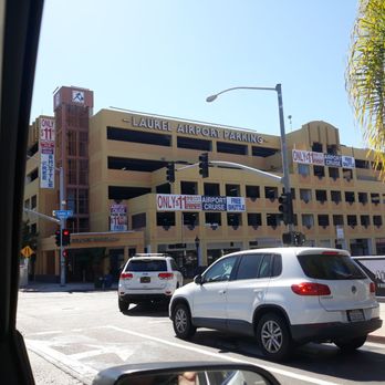 Laurel Parking - View when approaching from Kettner Ave - Parking Near Me - San Diego, California Laurel Parking - View when approaching from Kettner Ave - Parking Near Me - San Diego, California