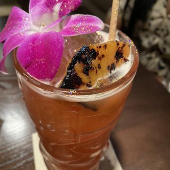 Gunther & Co - The pineapple is actually disgusting! They should candy it or add some flavor rather than serving a burnt pineapple. Yuck! - Seafood Near Me - Baltimore, Maryland