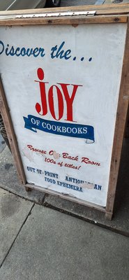 Molly's Books & Records by null