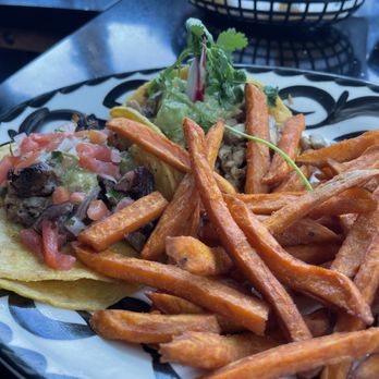 Kalaveras - Carnitas and asada taco lunch with sweet potato fries - Bars Near Me - Riverside, California